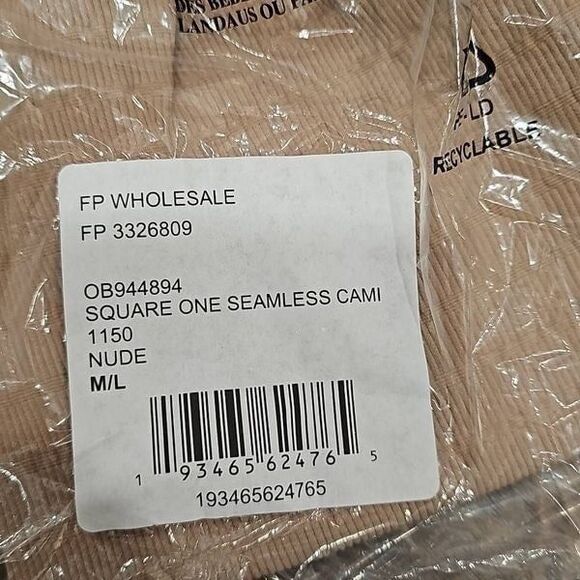 FREE PEOPLE  SQUARE ONE SEAMLESS CAMISOLE IN NUDE SZ M/L - Picture 5 of 9